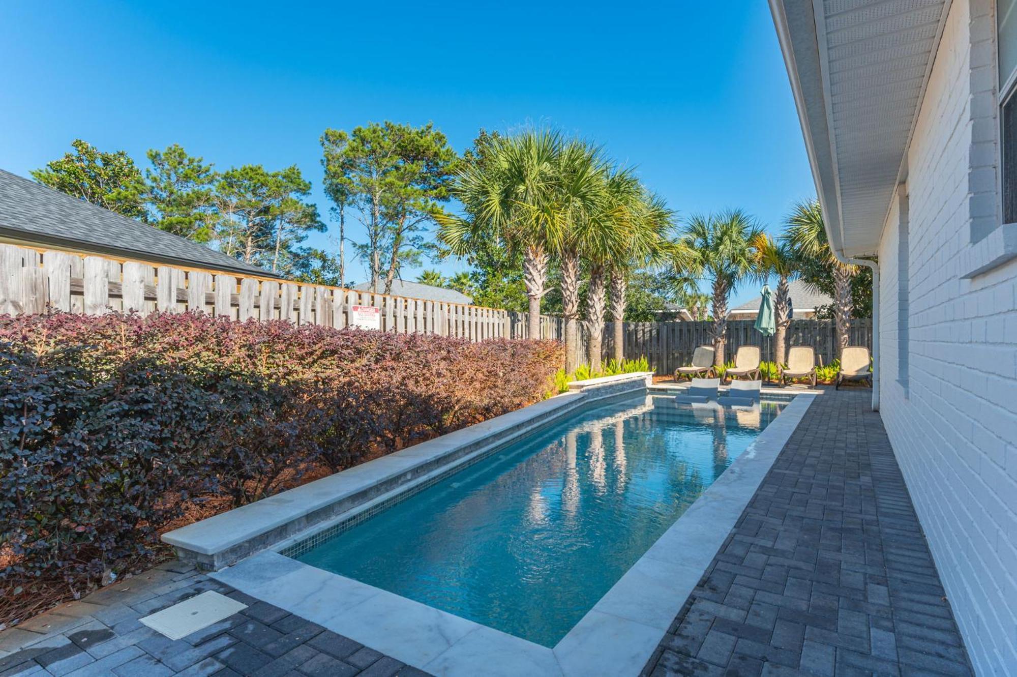 Beautiful Pet Friendly Home! New Tropical Pool, Opt Golf Cart And Pool Heat, Minutes To Beach Destin Extérieur photo