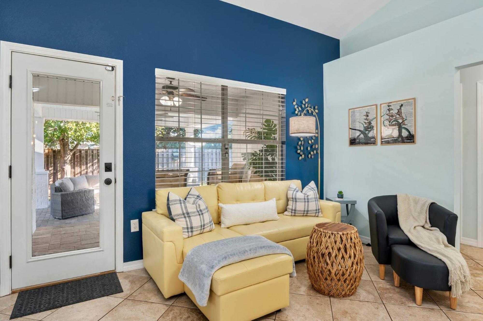 Beautiful Pet Friendly Home! New Tropical Pool, Opt Golf Cart And Pool Heat, Minutes To Beach Destin Extérieur photo