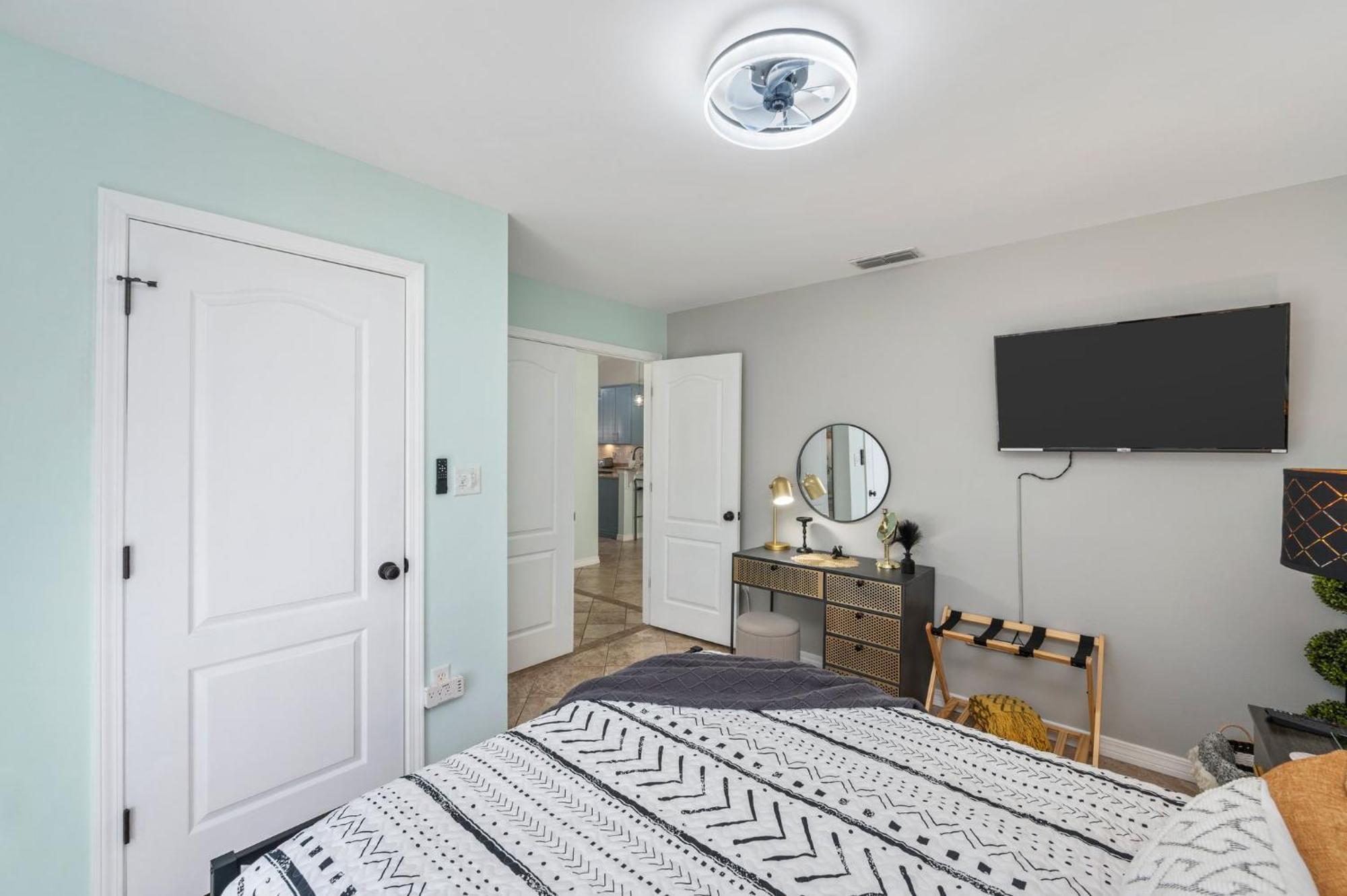 Beautiful Pet Friendly Home! New Tropical Pool, Opt Golf Cart And Pool Heat, Minutes To Beach Destin Extérieur photo